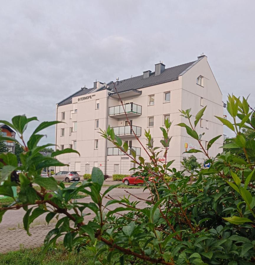 Appartement Apartament Na Zielonej Z Tarasem à Piła Extérieur photo