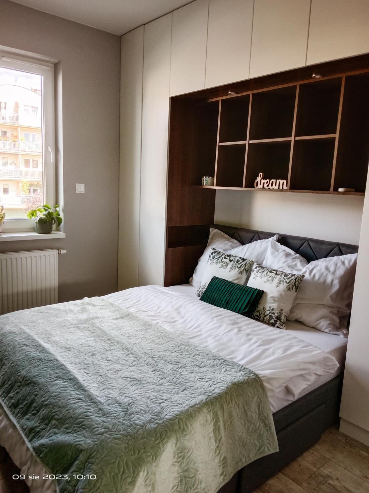Appartement Apartament Na Zielonej Z Tarasem à Piła Extérieur photo